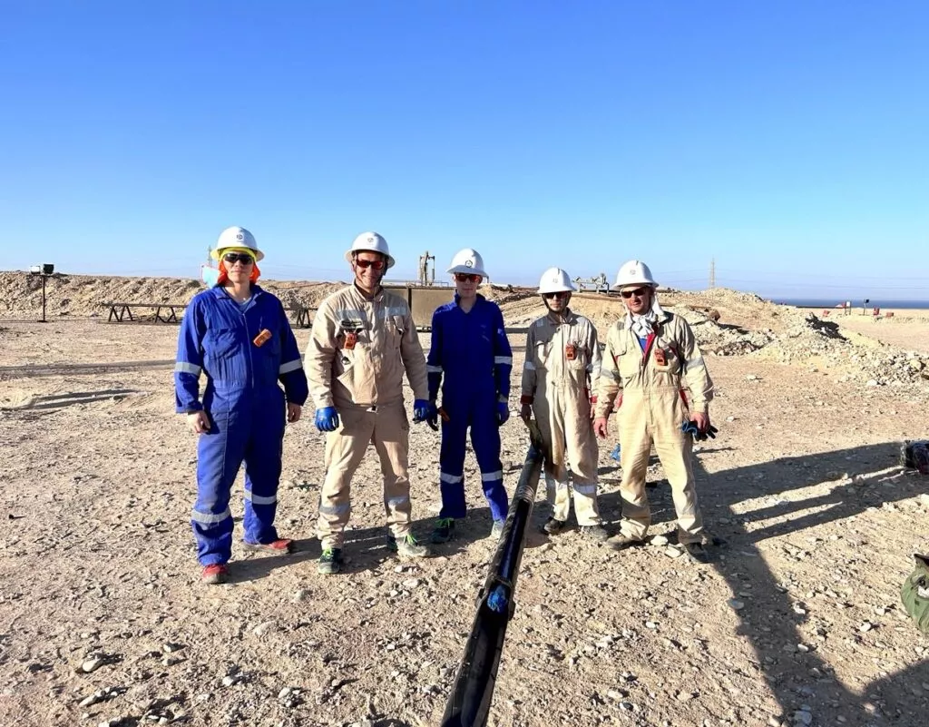 Фото команды инженеров Перфобура на объекте