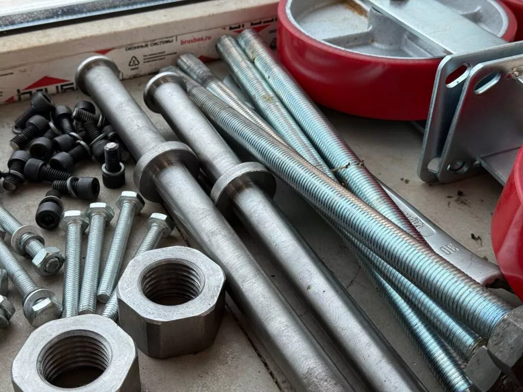 Математический аттрактор модели процесса движения смеси «стружка-жидкость» при фрезеровании обсадной колонны специальными забойными двигателями